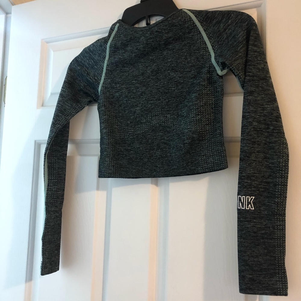 Cropped workout top